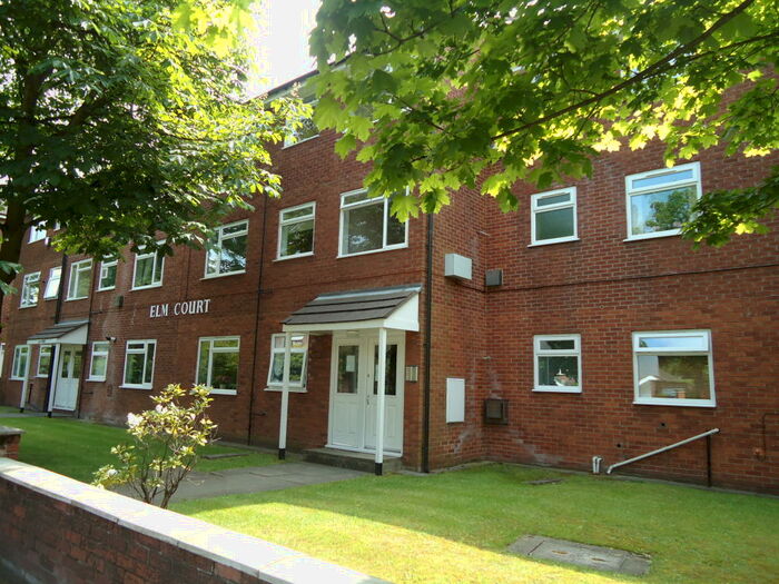 2 Bedroom Apartment To Rent In Elm Court, Didsbury, M20