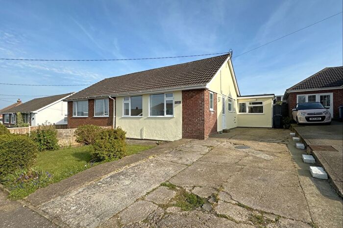3 Bedroom Semi Detached Bungalow For Sale In Nelson Park Road, St Margarets-At-Cliffe, CT15