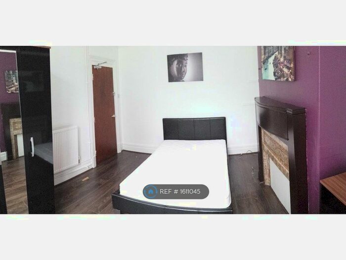 7 Bedroom Terraced House To Rent In Brazil Street, Leicester, LE2