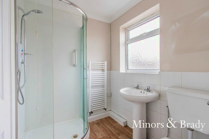 2 Bedroom Detached Bungalow For Sale In Hopton Gardens, Hopton, Great Yarmouth, NR31