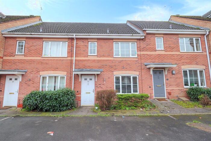 3 Bedroom Terraced House To Rent In Rodyard Way, Coventry, CV1