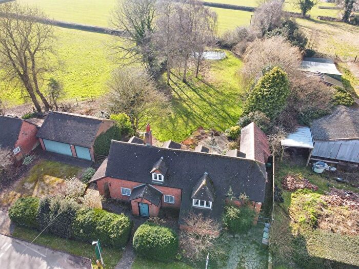 3 Bedroom Cottage For Sale In Spencers Lane, Berkswell, Coventry, CV7