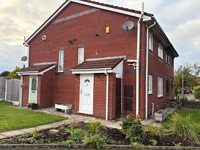 1 Bedroom Semi-Detached House To Rent In High Beeches, Bradley Fold, Bolton, BL2