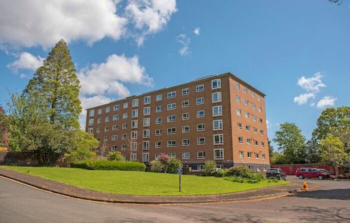 2 Bedroom Flat To Rent In Harford Court, Derwen Fawr, Sketty, Swansea, SA2
