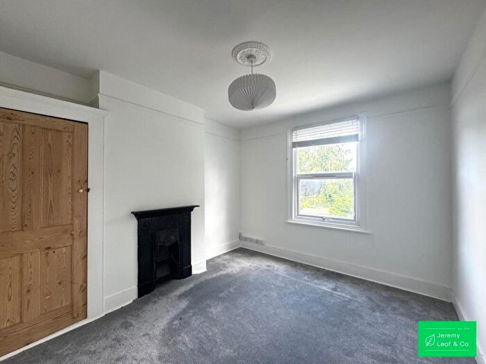 3 Bedroom Terraced House To Rent In Lewis Gardens, London, N2