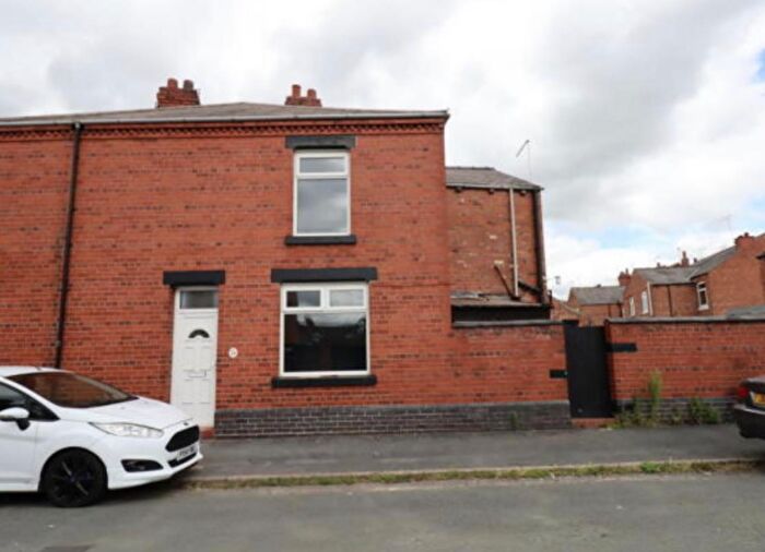 2 Bedroom House To Rent In Madeley Street, Crewe, CW2