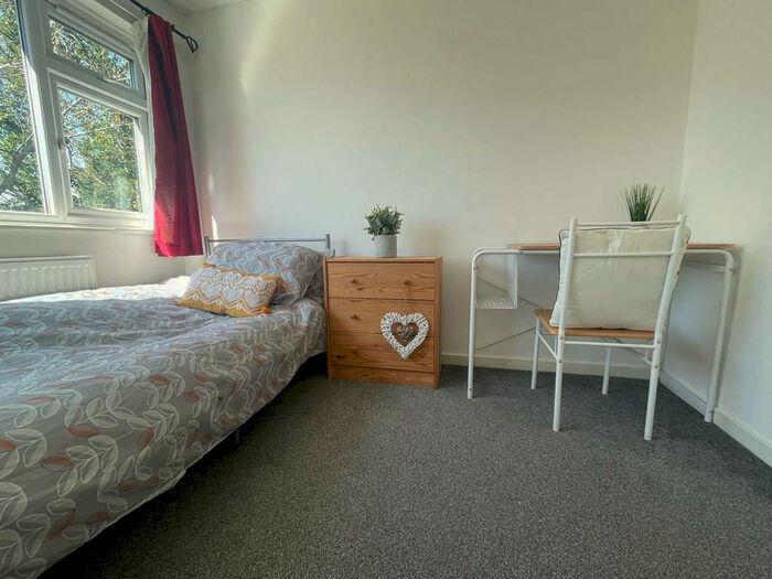 6 Bedroom House To Rent In Querns Place, Canterbury, CT1