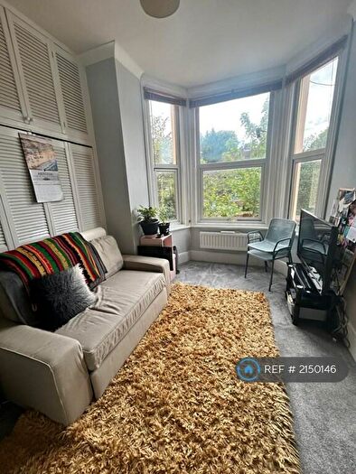 Studio To Rent In Craufurd Rise, Maidenhead, SL6