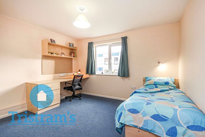 1 Bedroom Flat To Rent In Embley Road, Nottingham, NG5