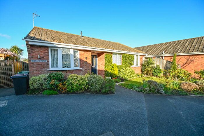 3 Bedroom Bungalow For Sale In Stour View Gardens, Corfe Mullen, Wimborne, BH21