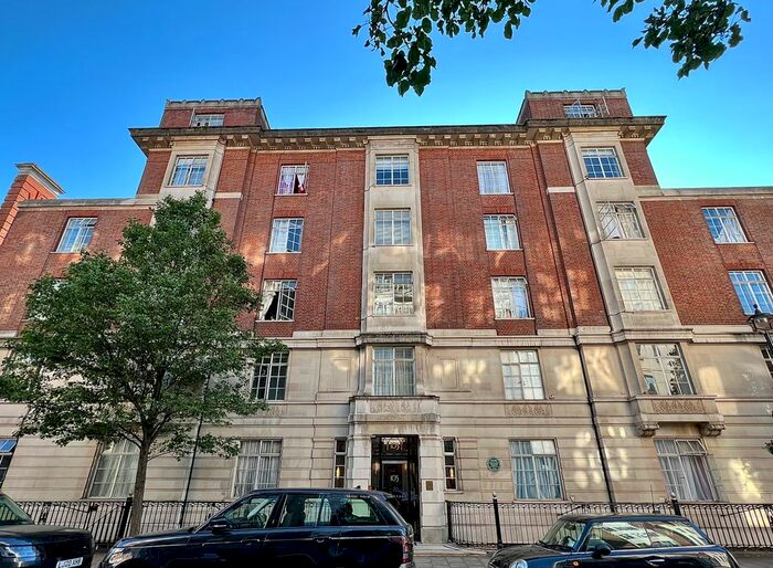 Studio To Rent In Hallam Street, London, W1W