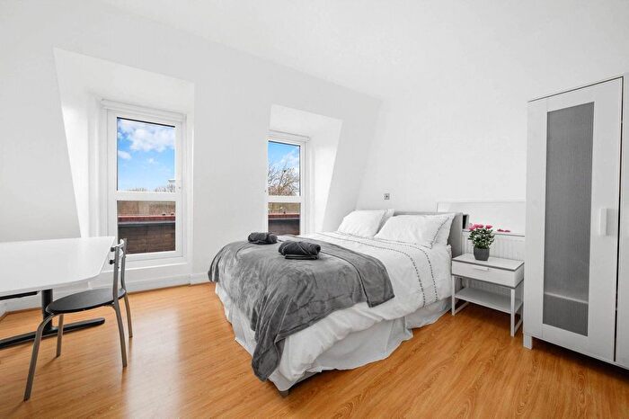 1 Bedroom Studio To Rent In Burdett Rd, London, E3