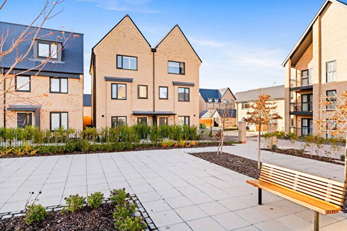 4 Bedroom Semi Detached House For Sale In Nearne Way, Folkestone, CT20