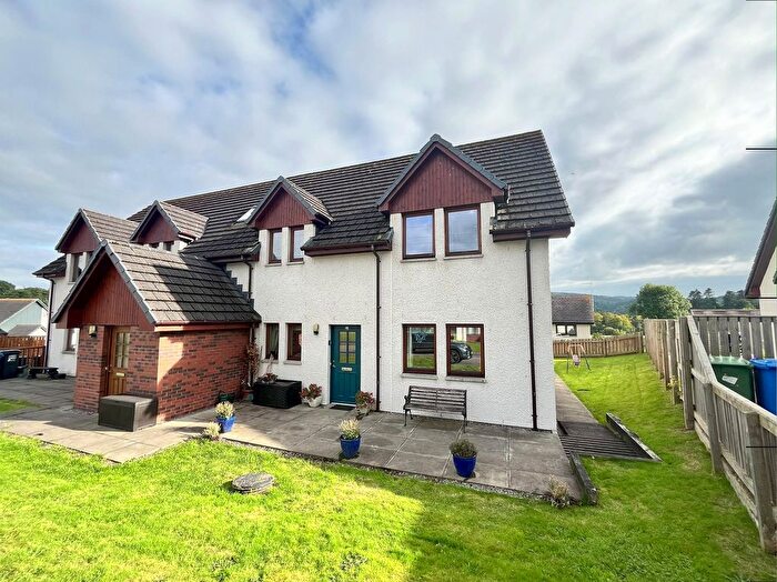 2 Bedroom Flat For Sale In Birchbrae Drive, Kirkhill, Inverness., IV5
