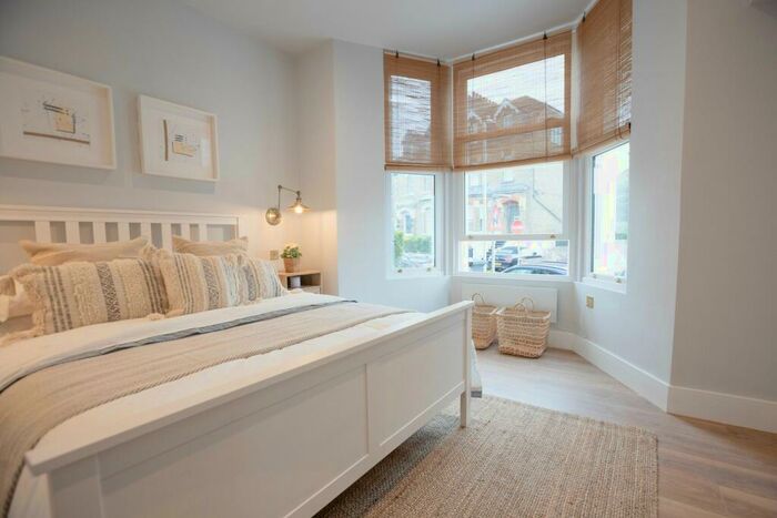 1 Bedroom Flat To Rent In Carlton Avenue, Ramsgate, CT11