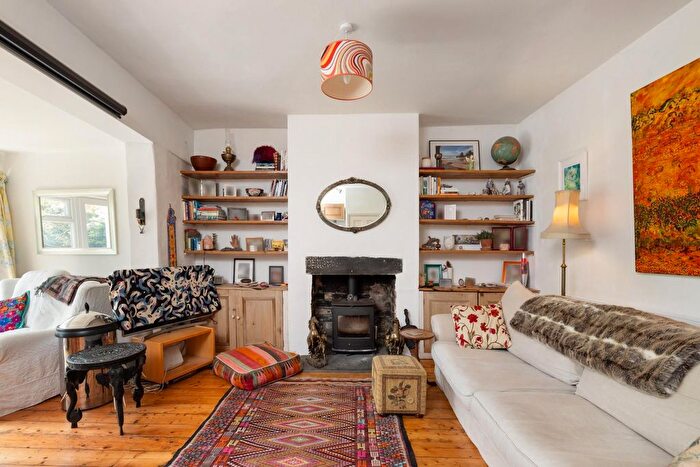 3 Bedroom Terraced House For Sale In Thurlow Road, Greenbank, BS5