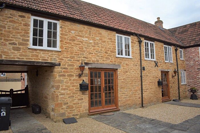 2 Bedroom Cottage To Rent In Coat Road, Martock, TA12