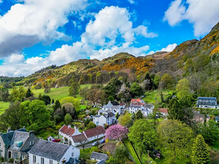 2 Bedroom Flat For Sale In Blairlogie, Stirling, FK9