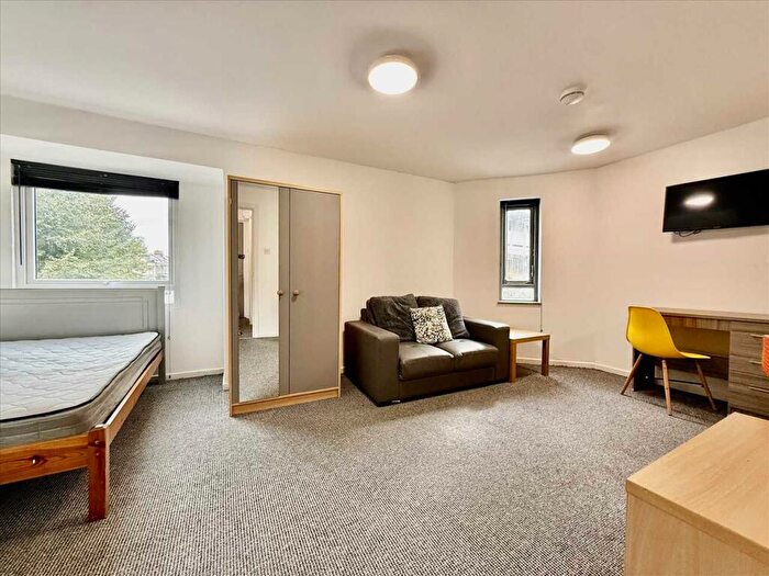 Studio To Rent In Emmanuel House, PL1