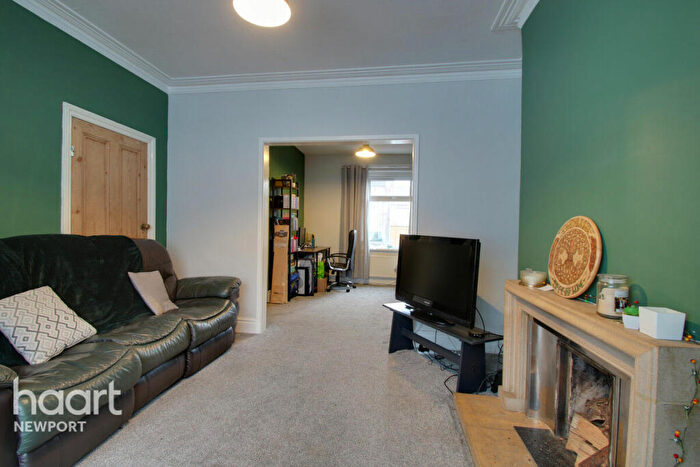3 Bedroom Terraced House For Sale In Durham Road, Newport, NP19