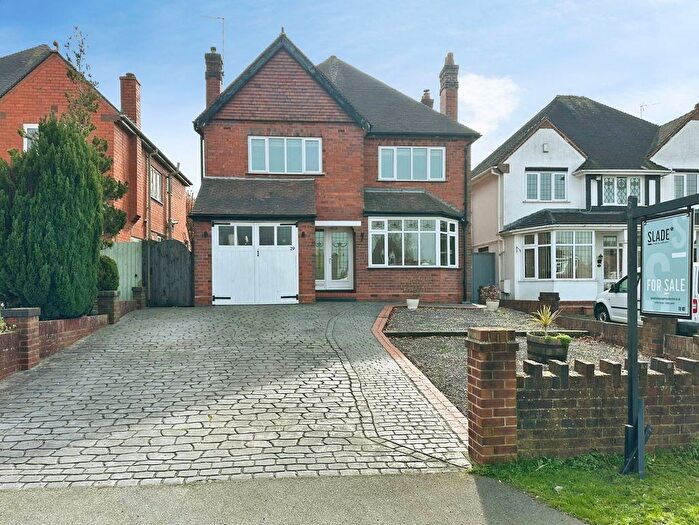 4 Bedroom Detached House For Sale In Meadow Road, Finchfield, Wolverhampton, WV3