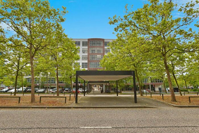 1 Bedroom Flat To Rent In Silbury Boulevard, Central Milton Keynes, Milton Keynes, MK9