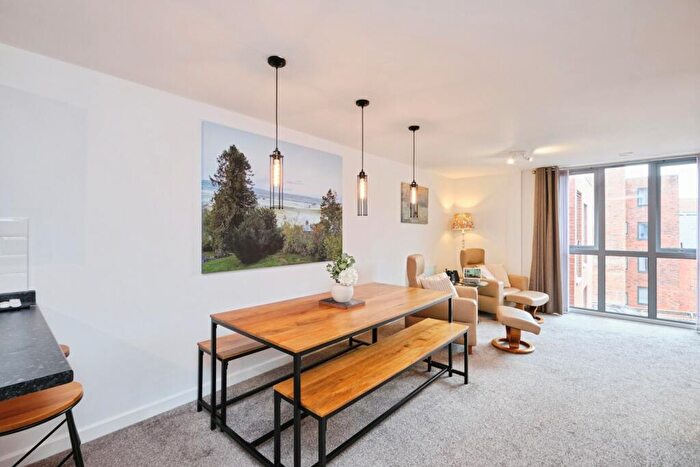 2 Bedroom Flat For Sale In Carver Street, Birmingham, West Midlands, B1