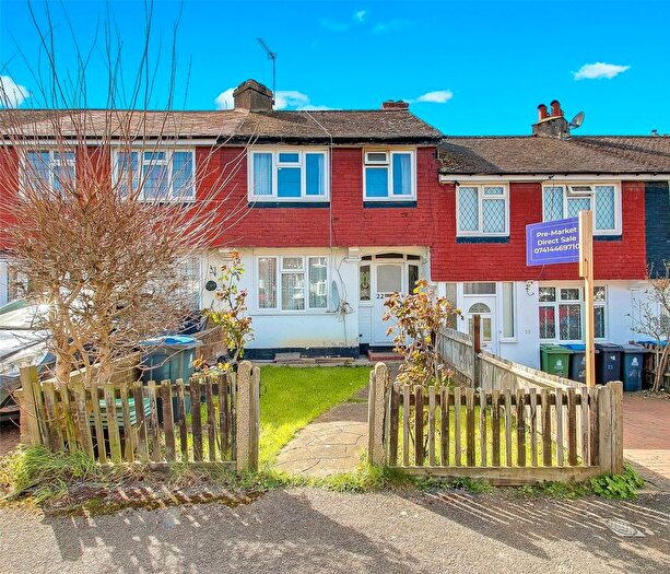 3 Bedroom Terraced House For Sale In Meadway, Surbiton, KT5