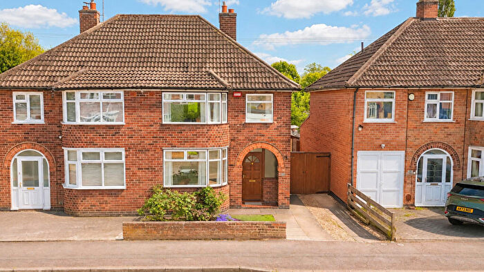 3 Bedroom Semi-Detached House For Sale In Oakcroft Avenue, Kirby Muxloe, Leicester, Leicestershire, LE9