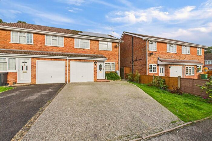 3 Bedroom Semi Detached House For Sale In Blackbird Close, Poole, Dorset, BH17