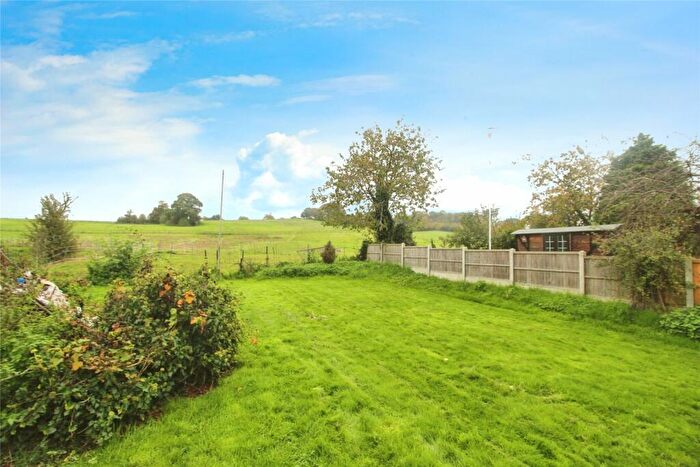 3 Bedroom Bungalow For Sale In Chestnut Street, Borden, Sittingbourne, Kent, ME9