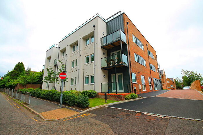 1 Bedroom Apartment To Rent In Kingfisher Drive, Camberley, GU15