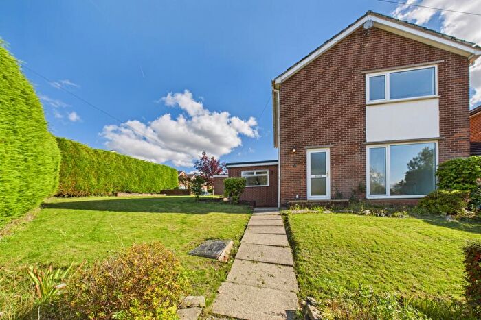 3 Bedroom Detached House For Sale In Chancet Wood Drive, Sheffield, S8