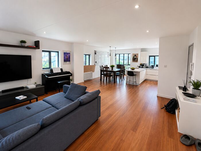 4 Bedroom Terraced House To Rent In Lancaster Drive, London, E14