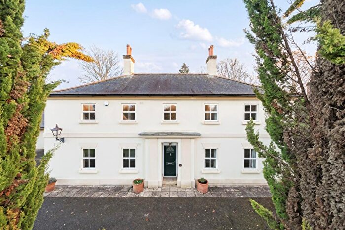 6 Bedroom Detached House To Rent In Monxton Andover, SP11