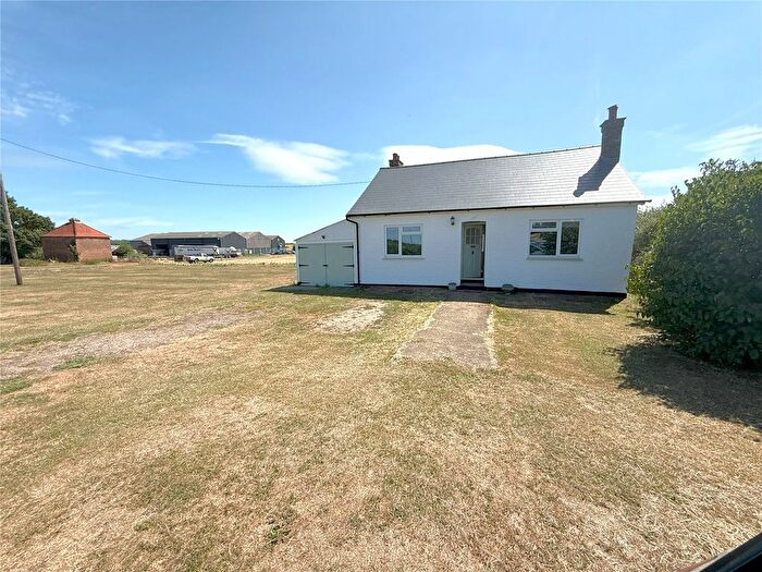2 Bedroom Bungalow To Rent In High Road, Horndon-On-The-Hill, Essex, SS17