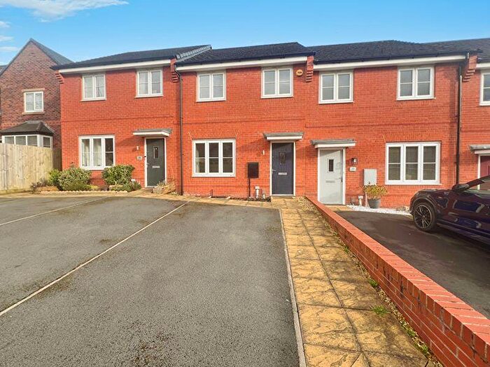 3 Bedroom Mews To Rent In Semington View, Walkden, Manchester, M28