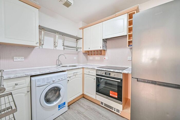 1 Bedroom Flat For Sale In Chamberlayne Avenue, Preston Road, Wembley, HA9