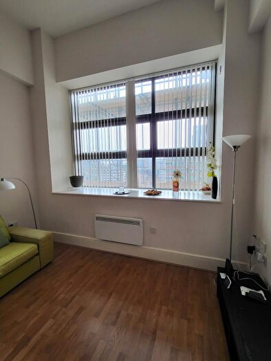 2 Bedroom Apartment To Rent In Newhall Street, Birmingham, B3