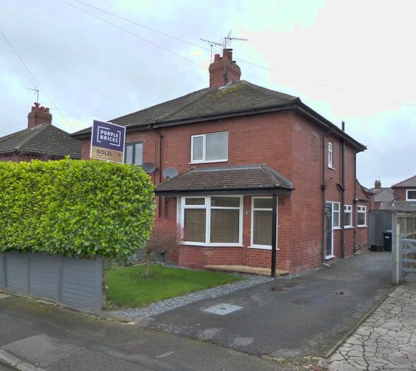 3 Bedroom Semi-Detached House To Rent In St Johns Road, Harrogate, HG1