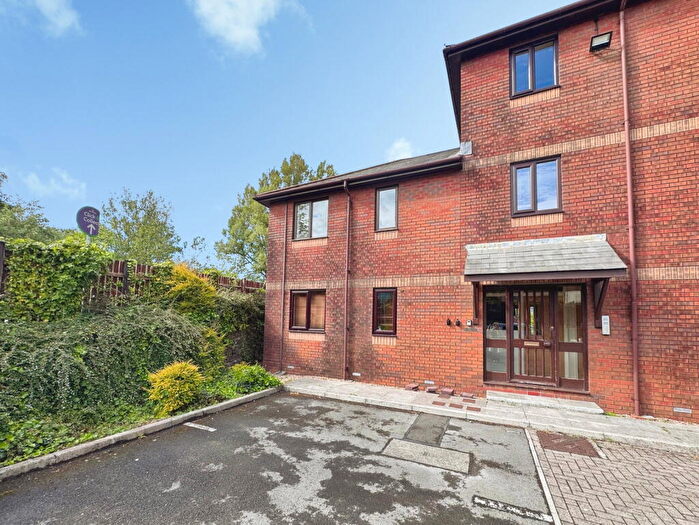 1 Bedroom Flat For Sale In Castle Quay, The Latt, Neath, L, SA11