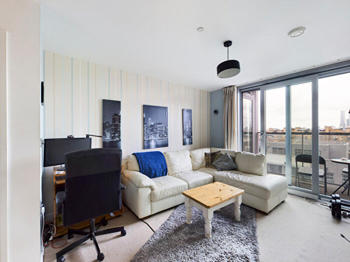 1 Bedroom Flat To Rent In Cavatina Point, Dancers Way, London, SE8
