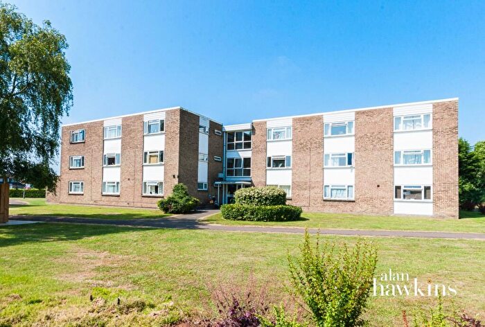 Flat To Rent In Marlborough Court, Royal Wootton Bassett, SN4