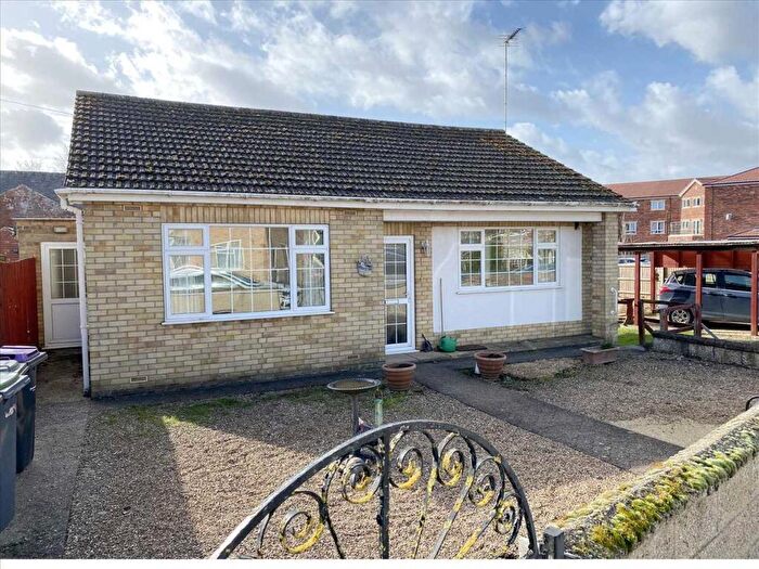 2 Bedroom Detached Bungalow For Sale In Ashfield Road, Sleaford, NG34