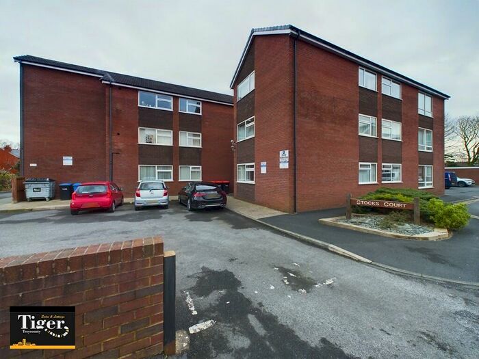 2 Bedroom Flat To Rent In Stocks Court, Poulton-le-Fylde, FY6