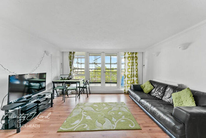 2 Bedroom Apartment To Rent In Master Gunner Place, London, SE18