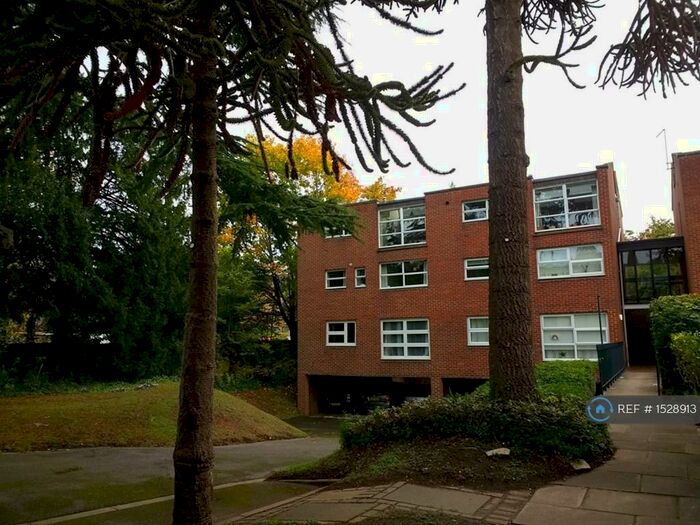 2 Bedroom Maisonette To Rent In Russell Court, Oxford, OX2