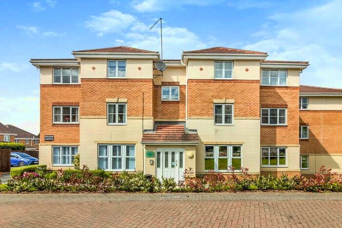 2 Bedroom Flat To Rent In Dayhouse Court, Barnsley, South Yorkshire, S75