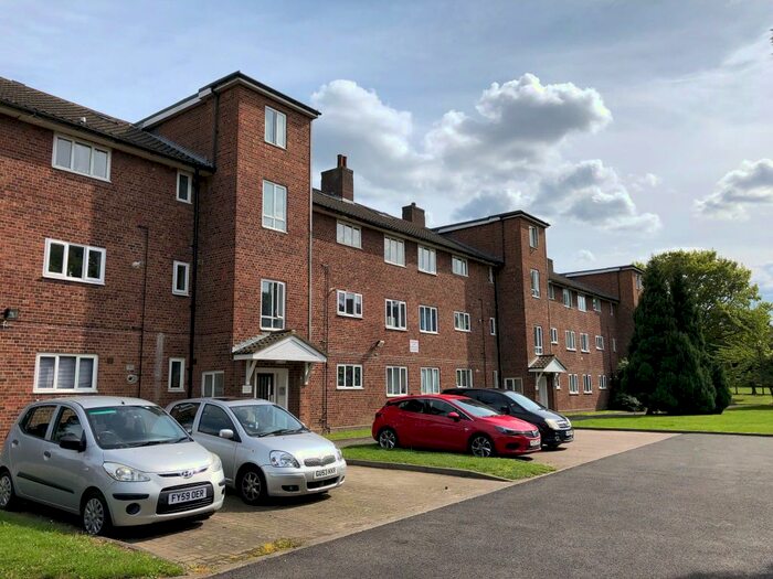 1 Bedroom Flat To Rent In Lilleshall Road, Morden, SM4