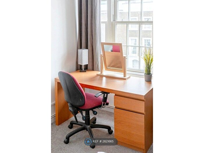 1 Bedroom Flat To Rent In Barnes House, London, NW1